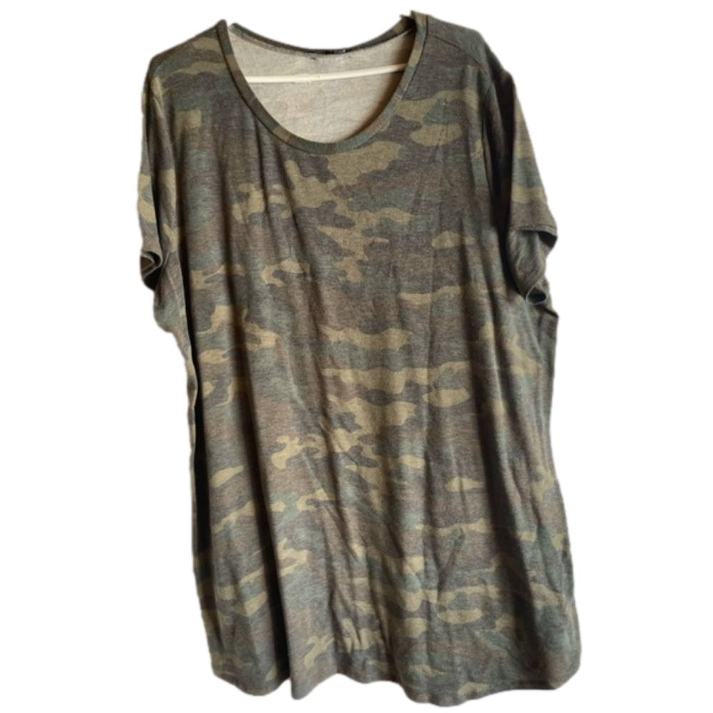 Lus size George 4X Camo short sleeve top